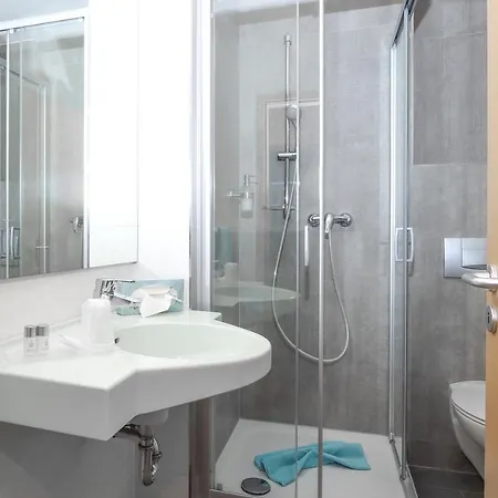 Apartahotel Parkhotel Flora 3*