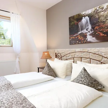 Parkhotel Flora Aparthotel 3*