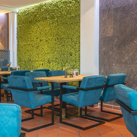 Parkhotel Flora Lejlighedshotel 3*