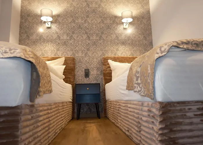 Lejlighedshotel Parkhotel Flora 3*